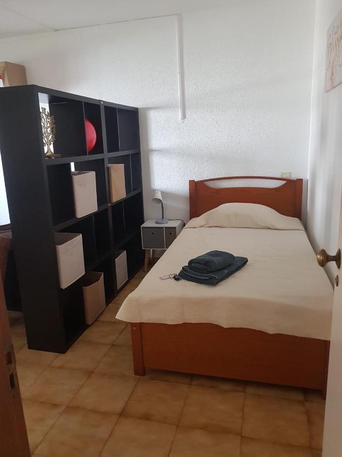 Love Shack Flat In Quarteira Center Exterior foto